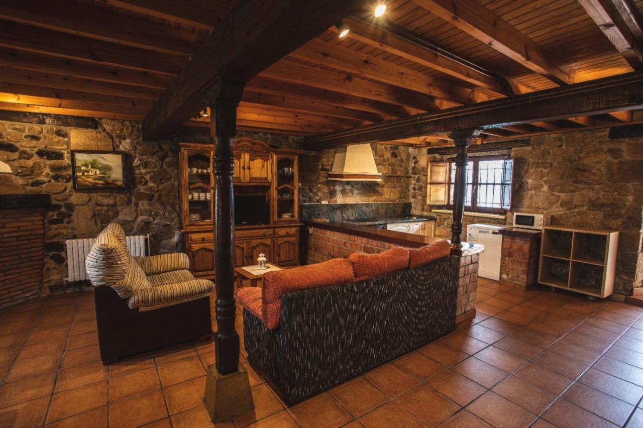 La Casa De Consuelo 3 Guest House Viernoles Exterior photo